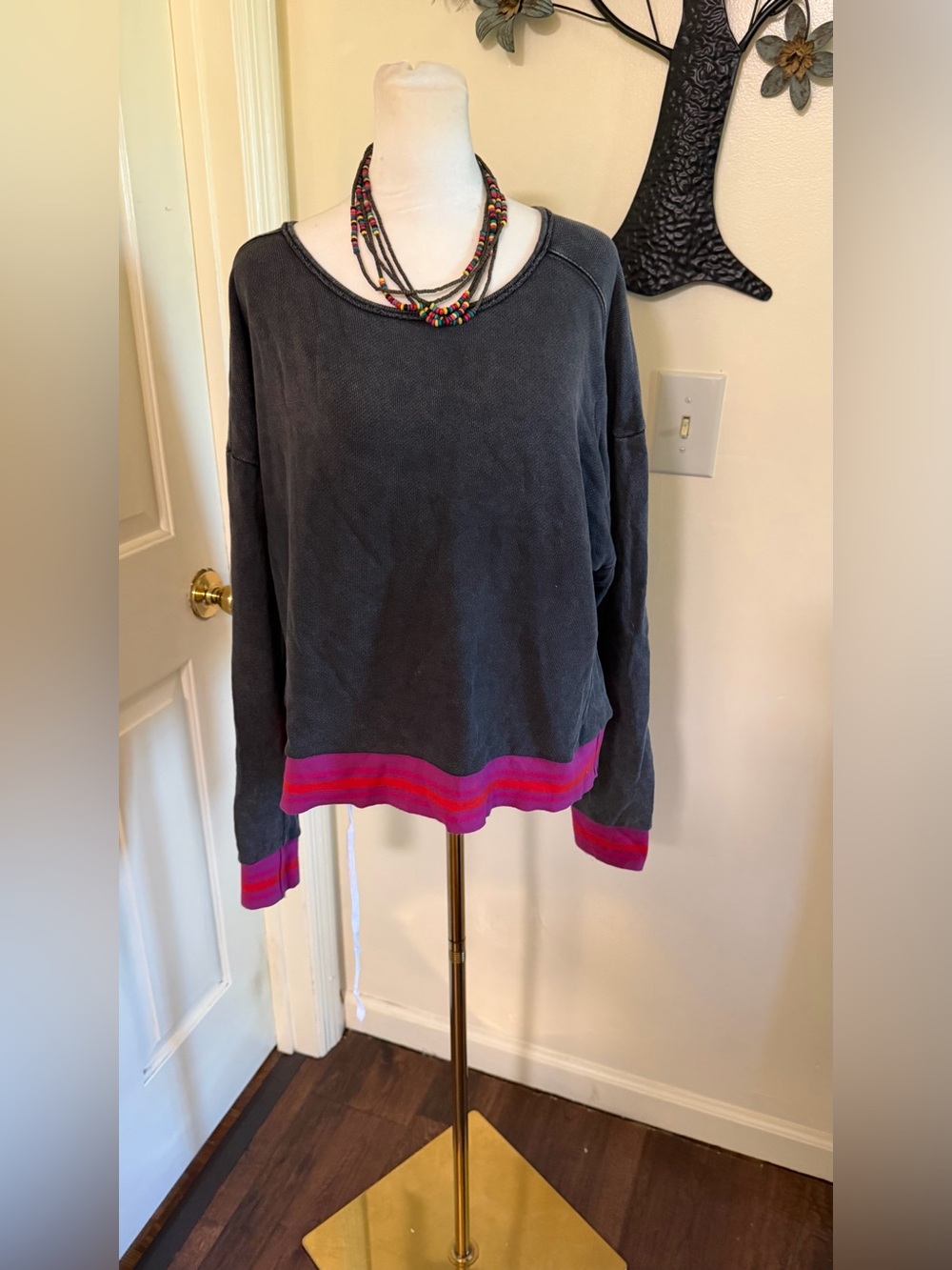 Charcoal cropped Crewneck Pullover with Pink Stripe Trim by Natural life - Picture 6 of 9